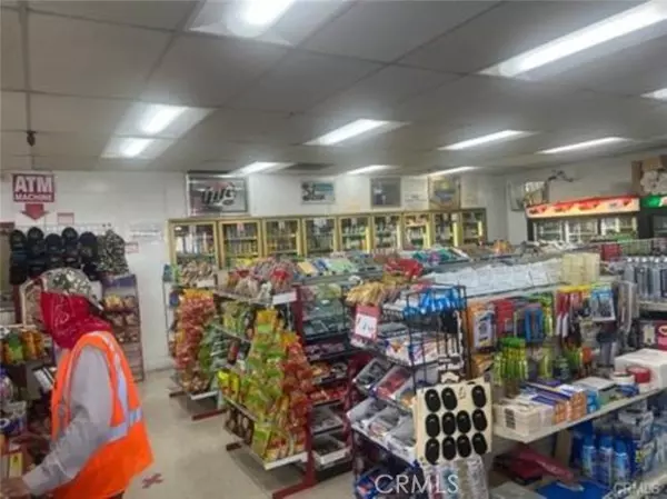 Chatsworth (los Angeles), CA 91311,9111 De Soto Avenue