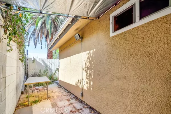 Reseda (los Angeles), CA 91335,6929 Amigo Avenue