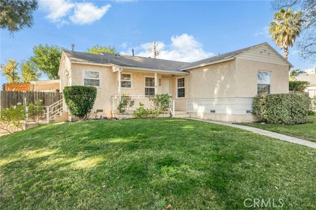 6615 Sylvia Avenue, Reseda (los Angeles), CA 91335