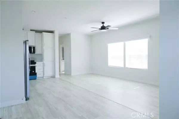 Garden Grove, CA 92843,13096 Blackbird #82