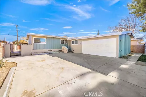 38950 Carolside Avenue, Palmdale, CA 93550