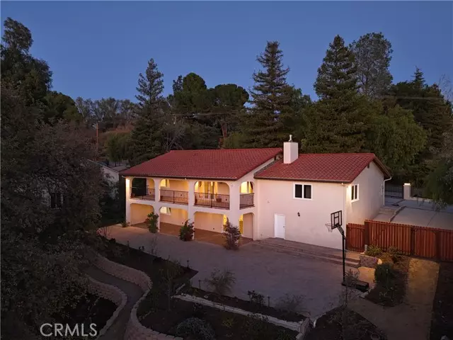 5619 Colodny Drive, Agoura Hills, CA 91301