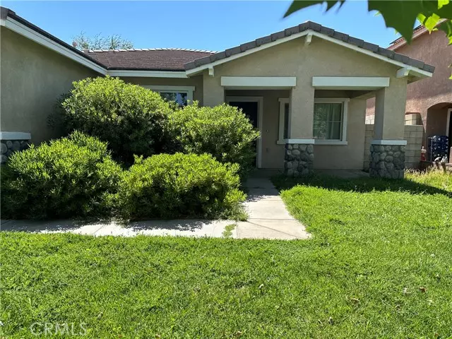 45559 Robinson Drive, Lancaster, CA 93535