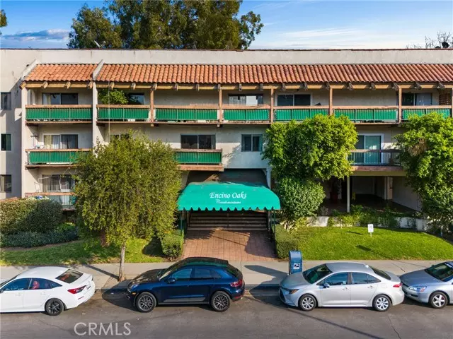 Encino (los Angeles), CA 91316,5460 White Oak Avenue #E209