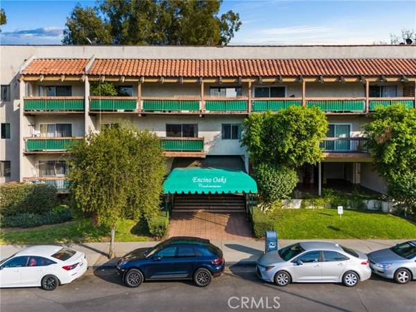 5460 White Oak Avenue #E209, Encino (los Angeles), CA 91316