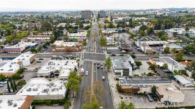 Pasadena, CA 91104,720 N Lake Avenue