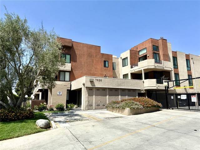 Canoga Park (los Angeles), CA 91304,7826 Topanga Canyon Boulevard #5