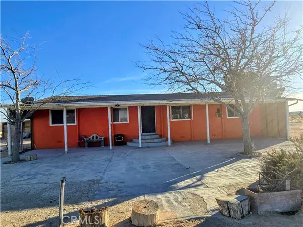 10144 Fetters St, Mojave, CA 93501