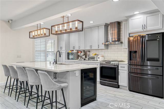 7254 Shoshone Avenue, Van Nuys (los Angeles), CA 91406