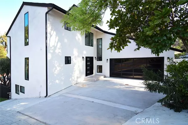 22300 Avenue San Luis, Woodland Hills (los Angeles), CA 91364