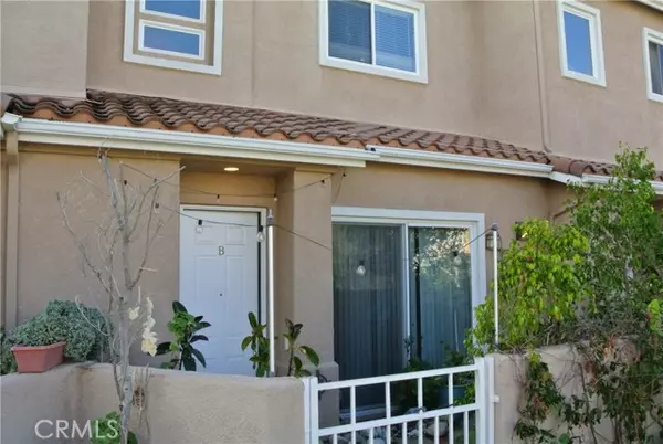 25708 Holiday Circle #B, Stevenson Ranch, CA 91381