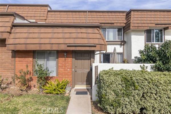 10179 Larwin Avenue #6, Chatsworth (los Angeles), CA 91311