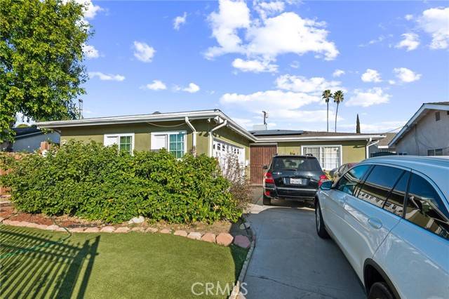 10833 Saticoy Street, Sun Valley (los Angeles), CA 91352