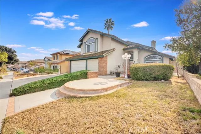 881 Homestead Road, Corona, CA 92878