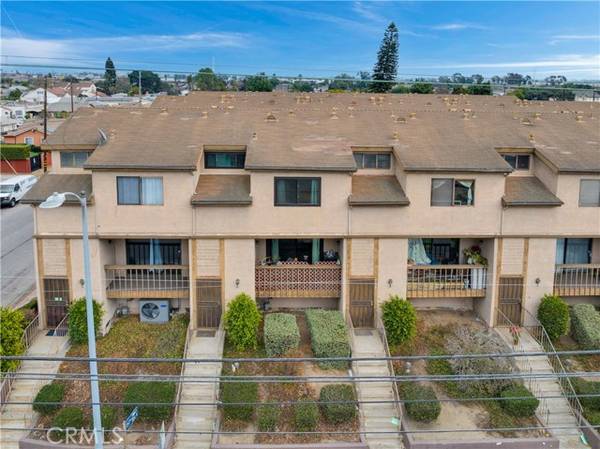 850 W 157th Street #2, Gardena, CA 90247