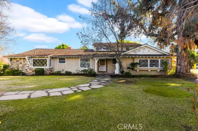 4938 Kelvin Avenue, Woodland Hills (los Angeles), CA 91364