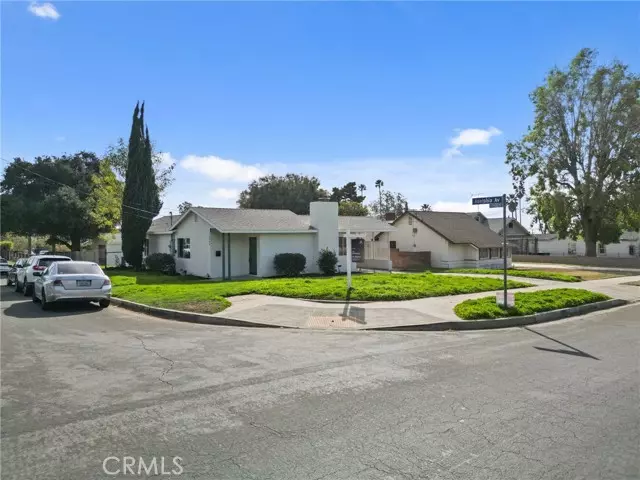 13500 Gridley Street, San Fernando, CA 91340