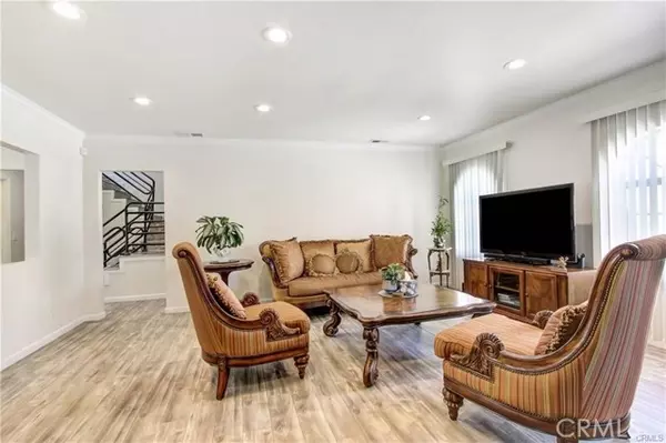 Sherman Oaks, CA 91401,14349 Tiara Street