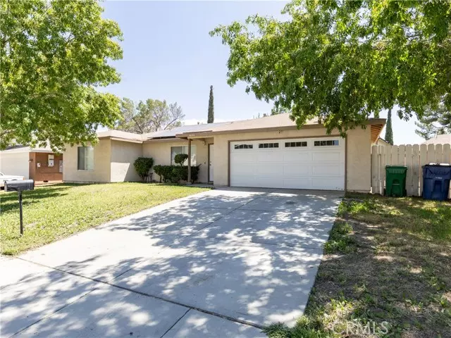 3024 Limewood Lane, Lancaster, CA 93536