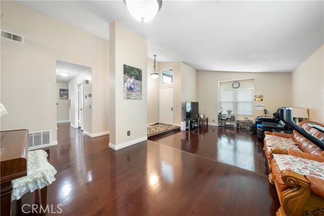 Pomona, CA 91766,34 Quail Creek Lane