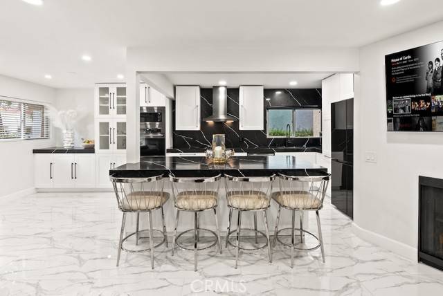 Calabasas, CA 91302,4632 Park Granada #93