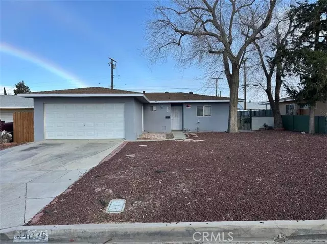 44036 Cedar Avenue, Lancaster, CA 93534