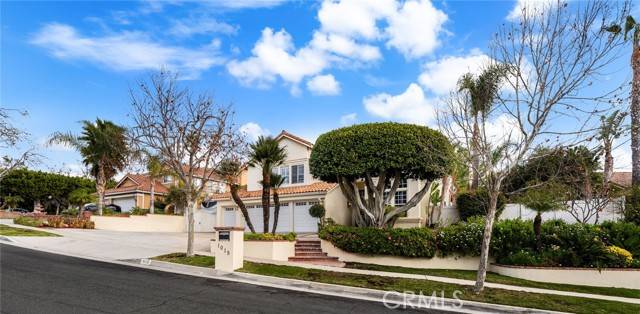 Corona, CA 92879,1015 La Salle Circle