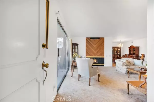 Westlake Village, CA 91361,31570 Agoura Road #5