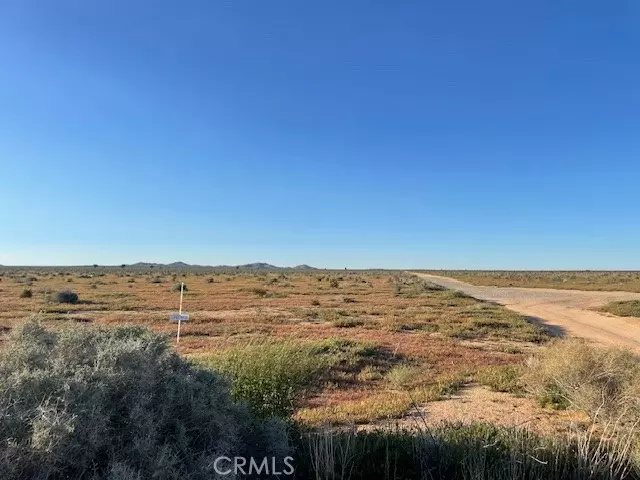 Adelanto, CA 92301,0 Palmetto Road