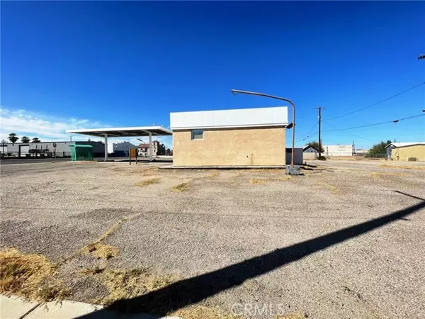 Needles, CA 92363,504 W Broadway Street