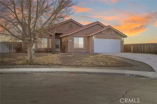 3718 Mount Lassen Avenue, Rosamond, CA 93560