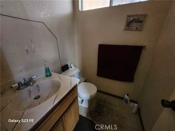 Los Angeles, CA 90022,731 Belden Avenue