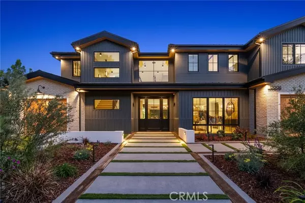 Sherman Oaks, CA 91423,13008 Huston Street