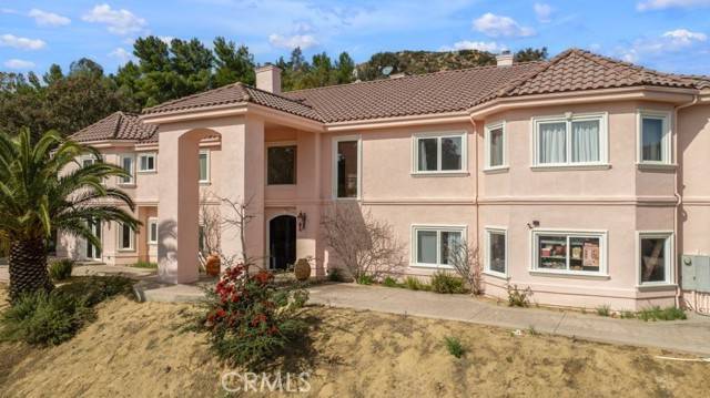 15 Maverick Lane, Bell Canyon, CA 91307