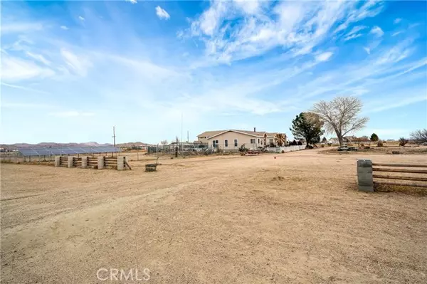 Rosamond, CA 93560,7943 Cathy Avenue