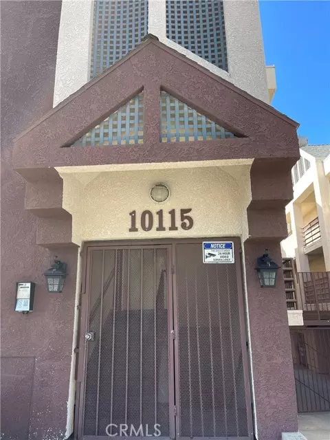 Tujunga (los Angeles), CA 91042,10115 Pinewood Avenue #102