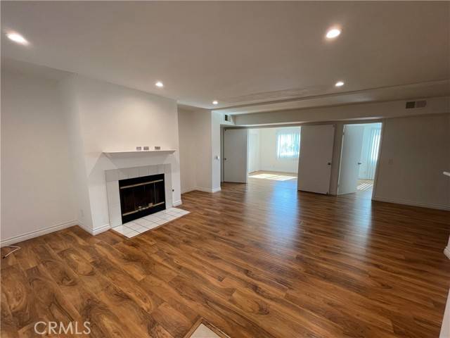 Tujunga (los Angeles), CA 91042,10115 Pinewood Avenue #102