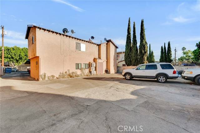 North Hollywood (los Angeles), CA 91605,6827 Radford Avenue