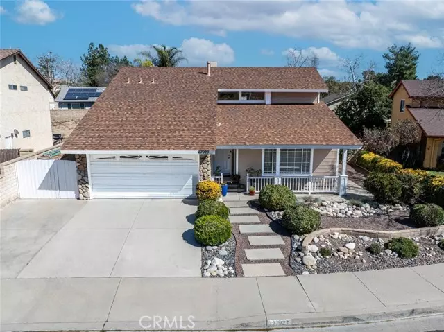 Saugus (santa Clarita), CA 91350,27923 Oregano Circle