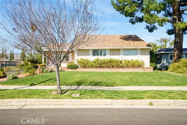 Granada Hills (los Angeles), CA 91344,17257 Horace Street