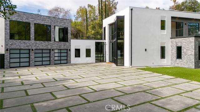 4653 Vanalden Avenue, Tarzana (los Angeles), CA 91356