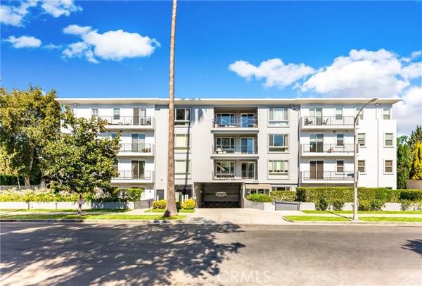4820 Bellflower Avenue #208, North Hollywood (los Angeles), CA 91601