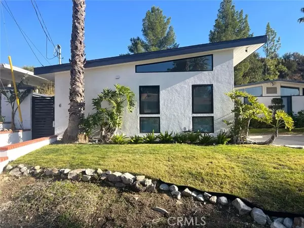 9446 Cordero Avenue, Tujunga (los Angeles), CA 91042