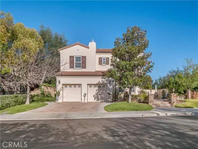 Valencia (santa Clarita), CA 91381,27002 Maple Tree Court