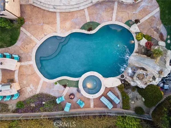 Valencia (santa Clarita), CA 91381,25532 Oak Meadow Drive