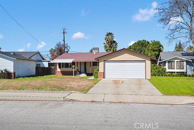 157 N McDonald Way, Bakersfield, CA 93309