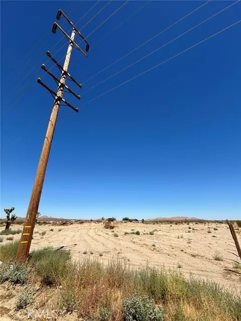 Littlerock (also Little Rock), CA 90034,0 E COR 110TH STE PAV AVE Q STE Street