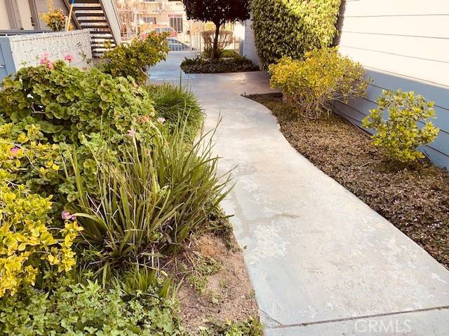 Canoga Park (los Angeles), CA 91304,20930 Parthenia Street #216