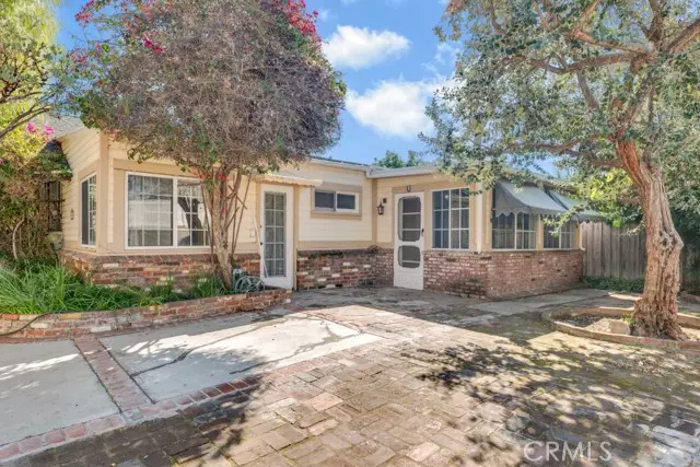 Sherman Oaks, CA 91423,4930 Fulton Avenue