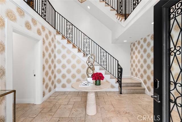 Studio City (los Angeles), CA 91604,11456 Decente Court